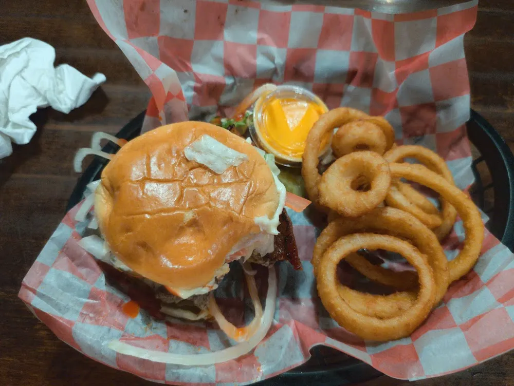 Grand Champion Burger